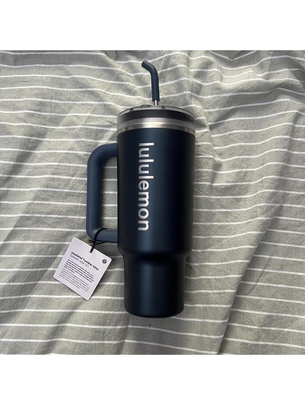 Lululemon 40 oz stainless steel insulated tumbler